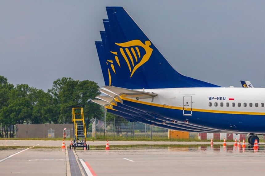 Piotr Mitelski Ryanair aircrafts