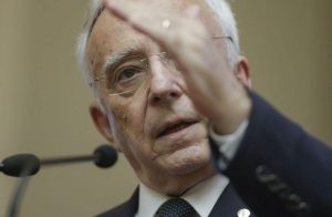 Mugur Isarescu