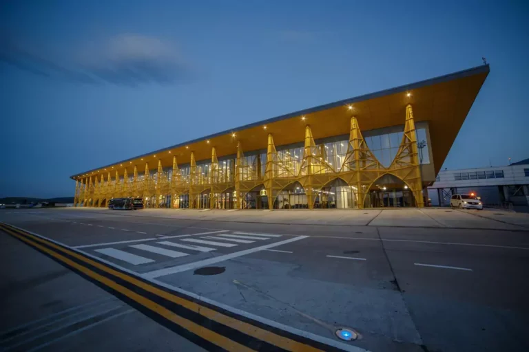 cluj-napoca-avram-iancu-international-airport