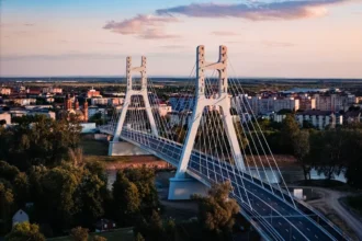 transilvania-bridge-photo-author-mango-fresh-and-creative-010